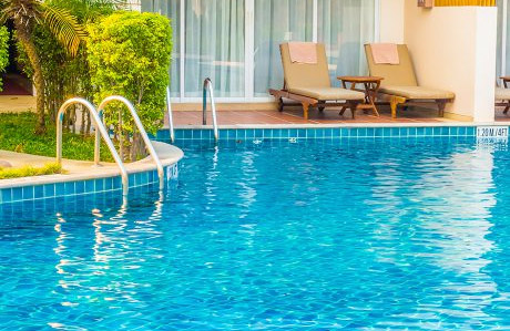 Commercial pool cleaning, Wellington Florida